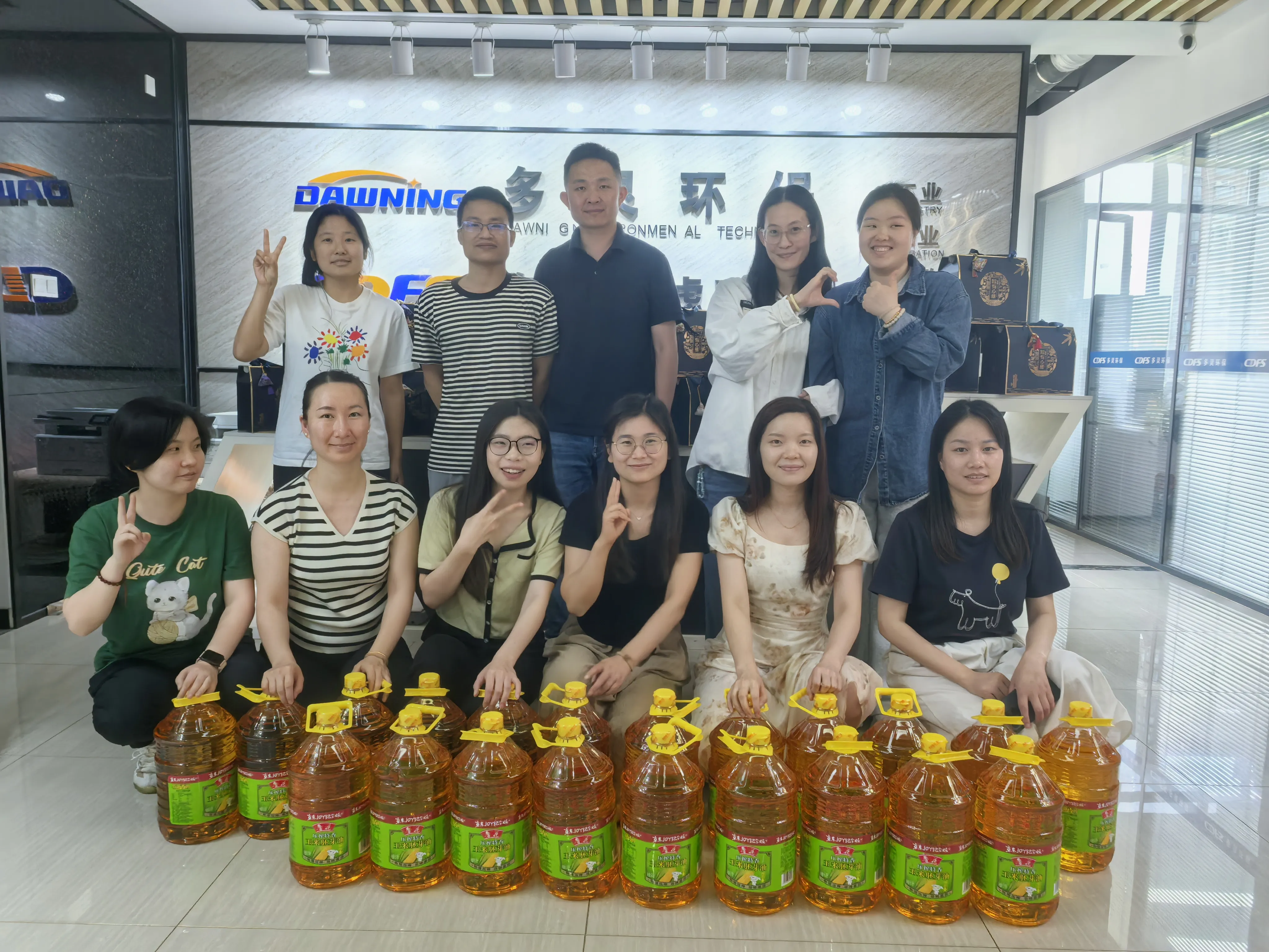 Dawning Dragon Boat Festival Percutian Perkhidmatan Perkhidmatan Notis